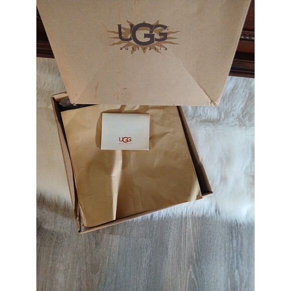 NWT UGG AUSTRALIA Women's Size 8 BANDON MARSH Chestnut Leather and Suede Boots - Picture 16 of 16